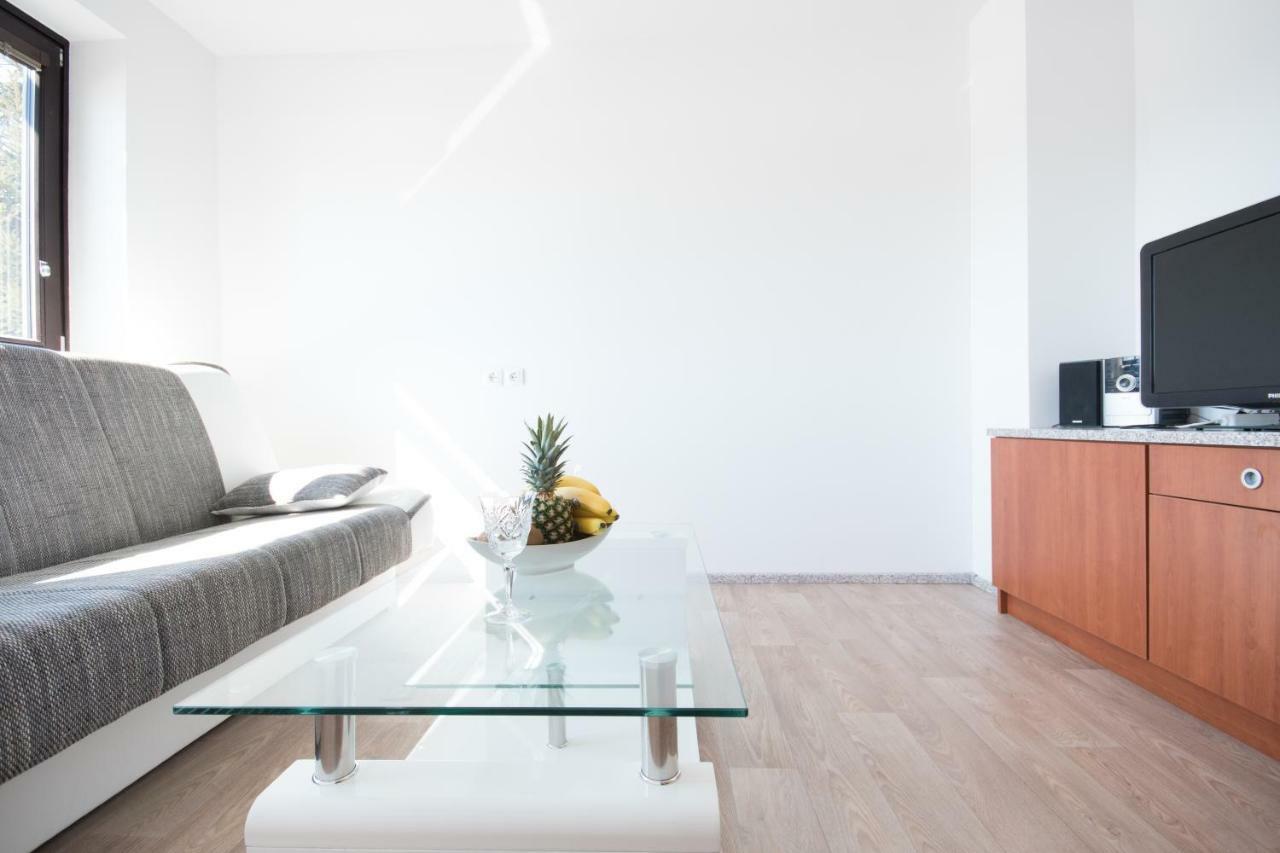 Apartment Tiara 2 Rodine Ngoại thất bức ảnh